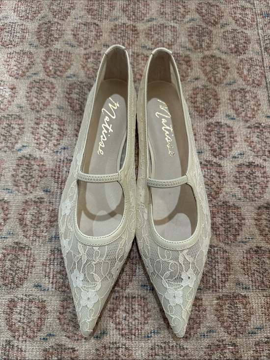 Matisse Shoes - Matisse Cream Lace Pointed Mary Jane Flats